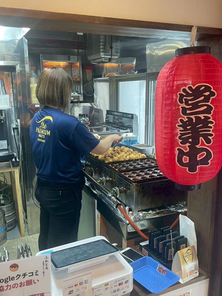 対馬旅行の思い出に残る、焼きたてたこ焼き